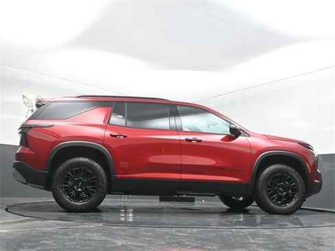 New 2026 Chevrolet Traverse Z71 w/ Driver Confidence Package image 32