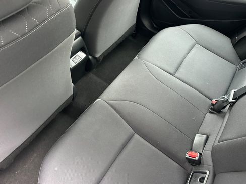 Used 2023 Toyota Corolla LE image 12