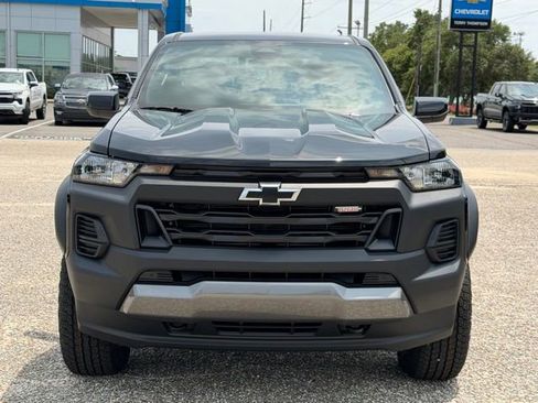 New 2026 Chevrolet Colorado Trail Boss AWD/4WD image 2