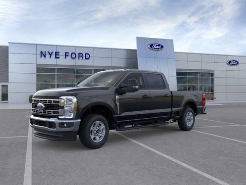 New 2026 Ford F350 XLT w/ 360-Degree Camera Package AWD/4WD image 2