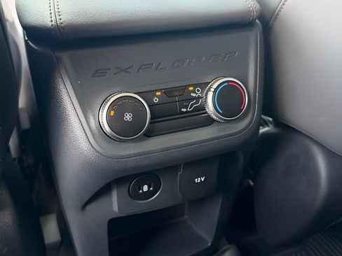 Certified 2026 Ford Explorer Active w/ Active Comfort Package RWD image 24