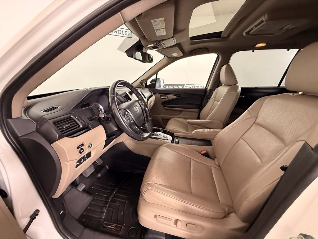 Used 2018 Honda Pilot Elite image 19