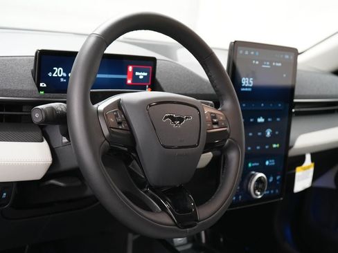 Certified 2025 Ford Mustang Mach-E Premium AWD/4WD image 21