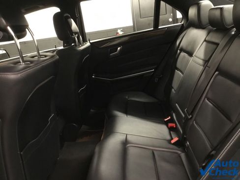 Used 2015 Mercedes-Benz E 350 4MATIC Sedan image 29