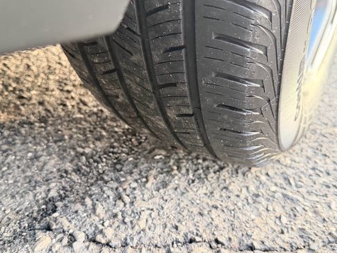 Used 2012 Honda Odyssey EX-L image 37