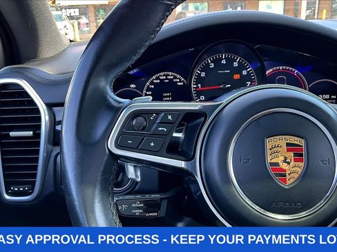 Used 2019 Porsche Cayenne S AWD/4WD image 14
