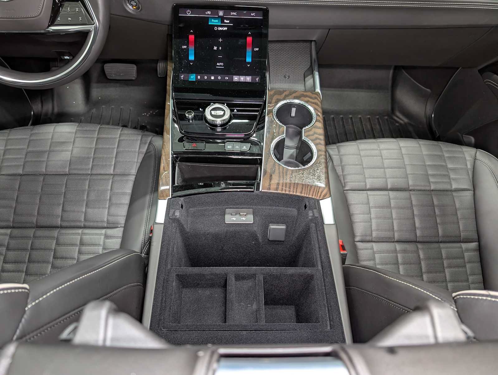 Certified 2026 Cadillac Escalade ESV Platinum Sport w/ LPO, ONYX Package AWD/4WD image 20