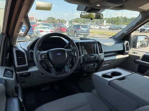 Used 2020 Ford F150 XLT w/ Trailer Tow Package RWD image 17