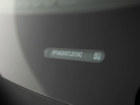 New 2026 Porsche Macan 4 Electric AWD/4WD image 41