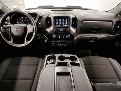 Used 2025 Chevrolet Silverado 1500 Custom Trail Boss AWD/4WD image 18