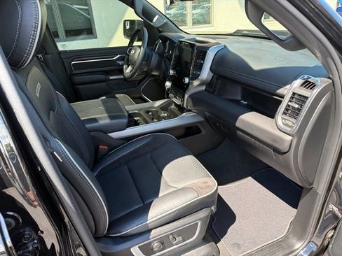 Used 2024 RAM 1500 Laramie AWD/4WD image 20