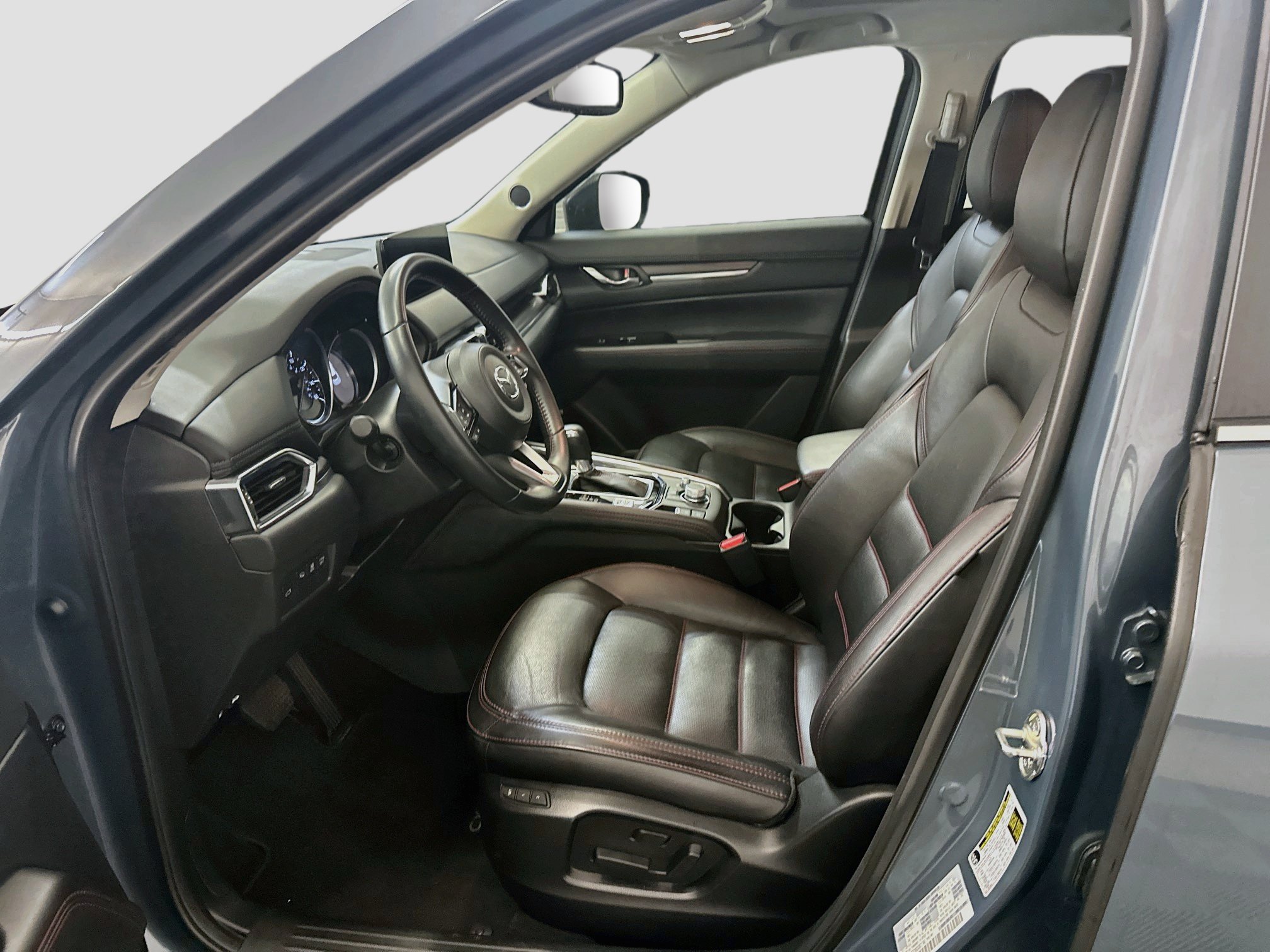 Used 2025 MAZDA CX-5 Carbon Edition AWD/4WD image 13