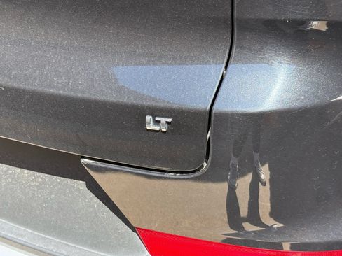 Used 2025 Chevrolet TrailBlazer LT FWD image 11