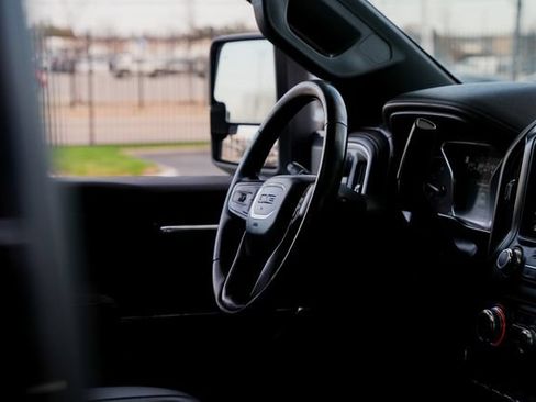 Used 2021 GMC Sierra 2500 AT4 w/ AT4 Premium Plus Package AWD/4WD image 35