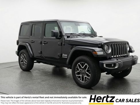 Used 2025 Jeep Wrangler Sahara image 1