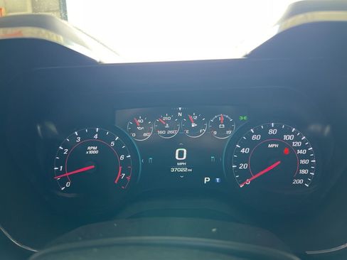 Used 2018 Chevrolet Camaro SS image 6