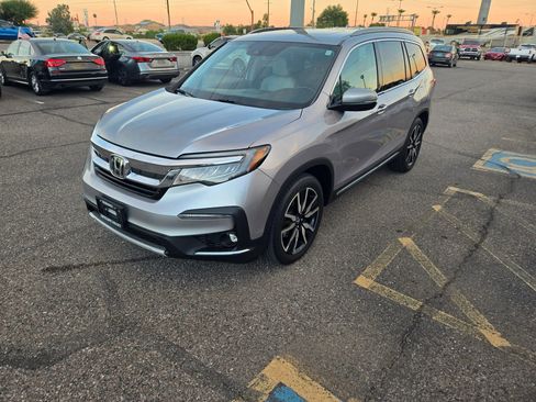 Used 2020 Honda Pilot Touring image 5