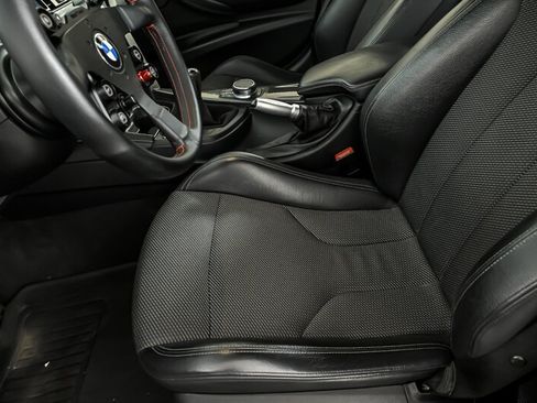 Used 2016 BMW M3 RWD image 16
