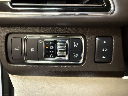 Used 2022 Lincoln Navigator Black Label AWD/4WD image 26