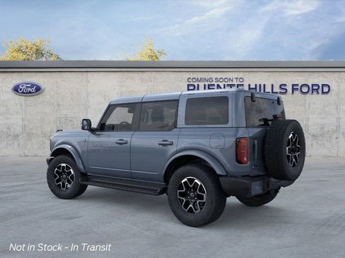 Used 2025 Ford Bronco Outer Banks image 4