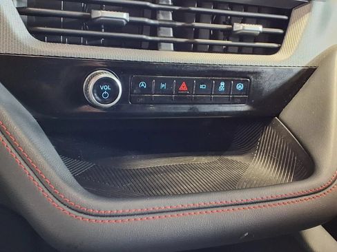 Used 2025 Ford Explorer ST-Line w/ ST-Line Street Pack AWD/4WD image 24