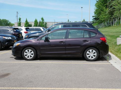 Used 2013 Subaru Impreza 2.0i AWD/4WD image 4