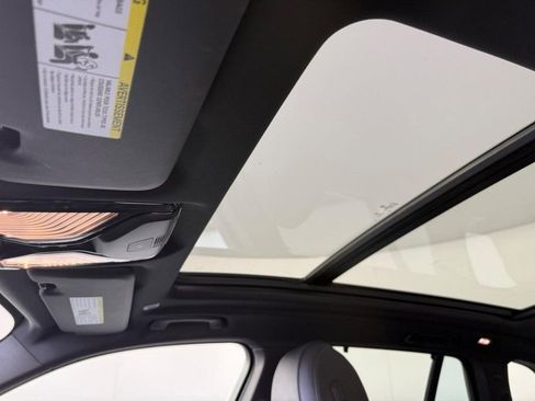 Used 2024 BMW X5 xDrive40i w/ Premium Essential Package image 13