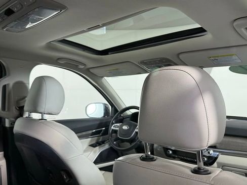 Used 2021 Kia Telluride EX w/ EX Premium Package image 34