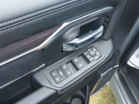 New 2026 RAM 2500 Laramie w/ Night Edition AWD/4WD image 19