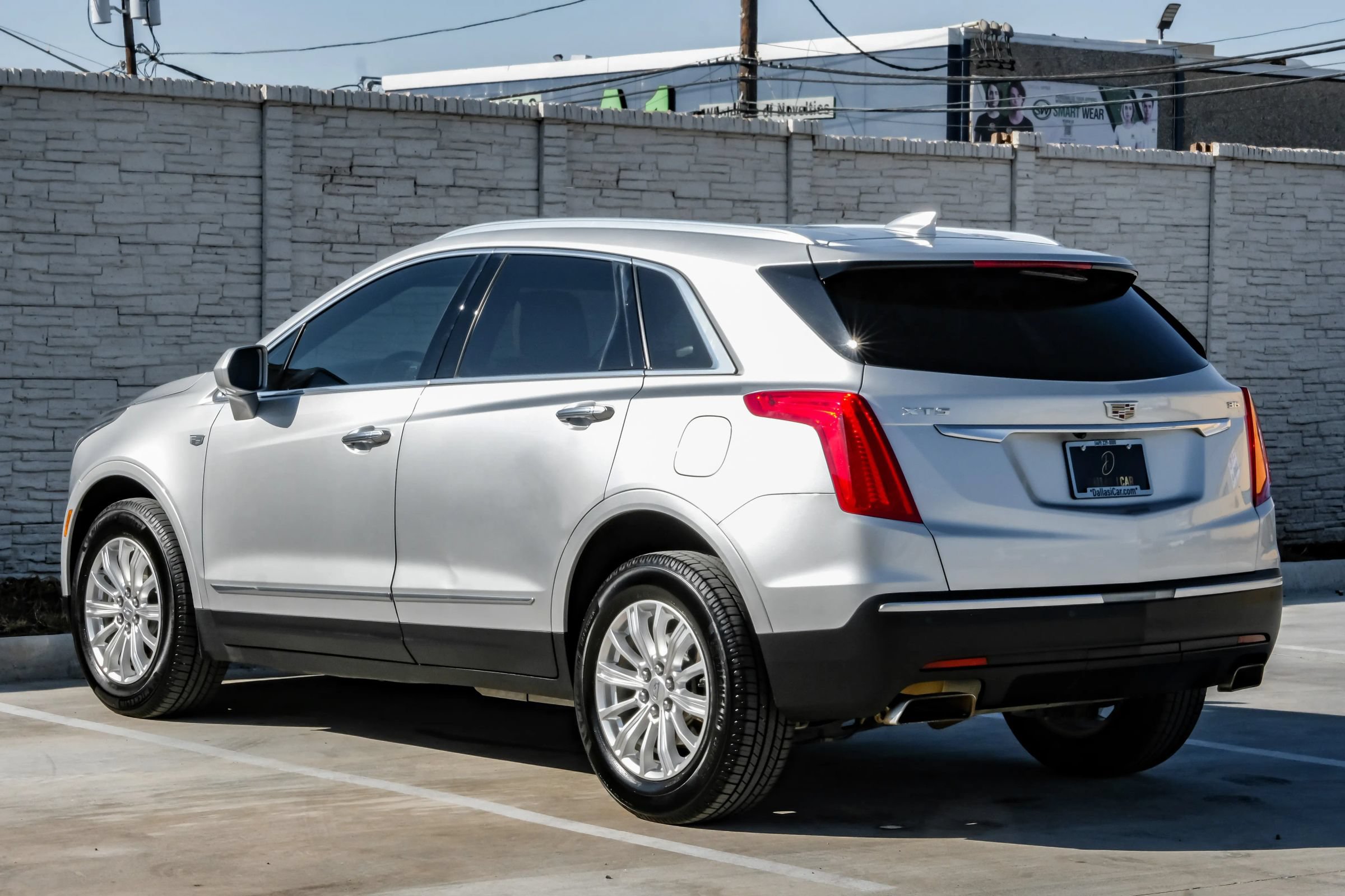 Used 2018 Cadillac XT5 FWD image 10