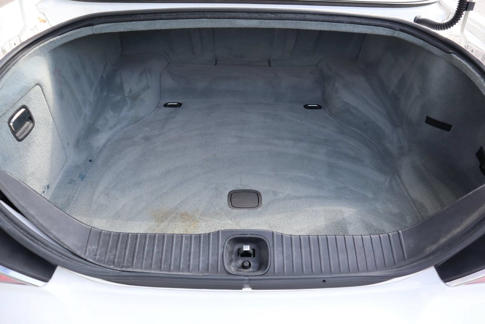 Used 2004 Jaguar XJ8 RWD image 13