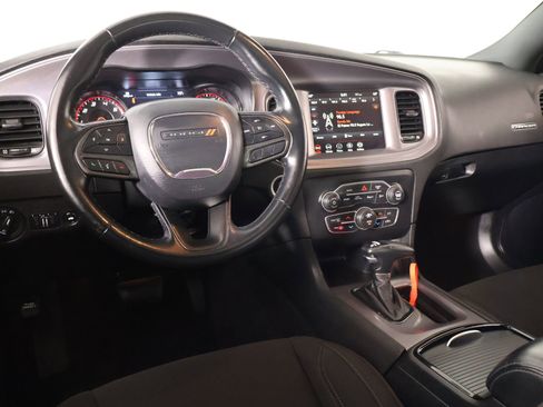 Used 2023 Dodge Charger SXT w/ Blacktop Package AWD/4WD image 2