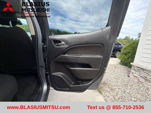 Used 2022 Chevrolet Colorado LT w/ Safety Package AWD/4WD image 48