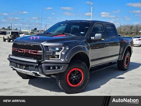 Used 2018 Ford F150 Raptor w/ Equipment Group 802A Luxury image 1
