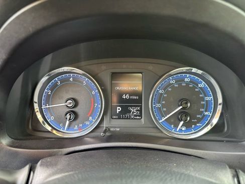 Used 2017 Toyota Corolla L FWD image 15