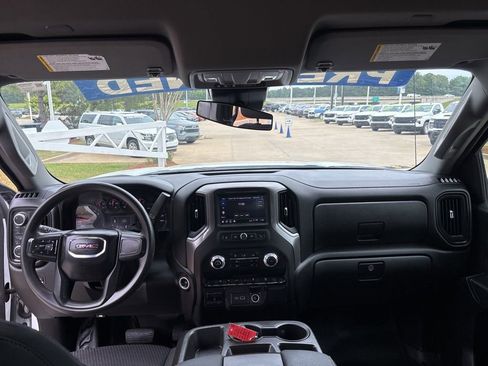 Used 2023 GMC Sierra 1500 Pro AWD/4WD image 45