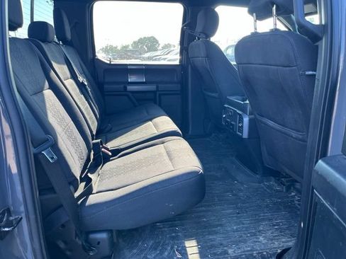 Used 2018 Ford F150 XLT w/ Equipment Group 302A Luxury AWD/4WD image 11