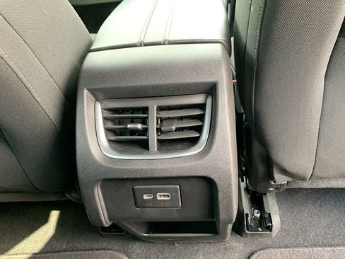 Used 2021 Chevrolet Blazer LT FWD image 38