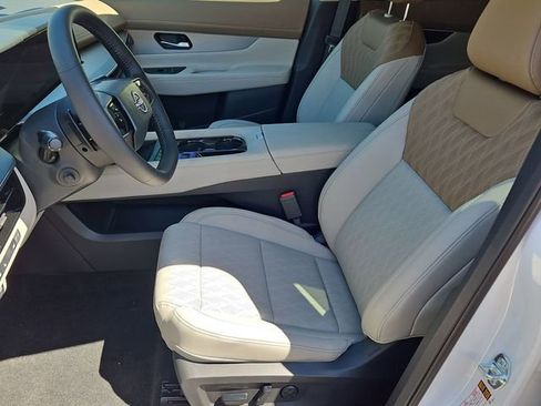 New 2026 Nissan Murano Platinum w/ Cargo Package AWD/4WD image 6