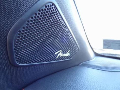 Used 2021 Nissan Titan PRO-4X w/ Pro-4x Convenience Package image 22