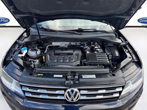 Used 2018 Volkswagen Tiguan S w/ Front Fog Lights Package image 31