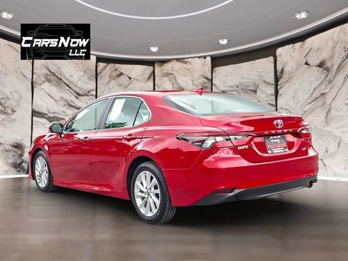 Used 2023 Toyota Camry LE w/ Convenience Package FWD image 4