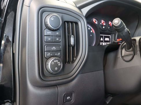 Certified 2026 Chevrolet Silverado 1500 Custom Trail Boss w/ LPO, Dark Essentials Package AWD/4WD image 13