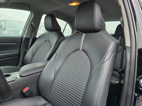 Used 2024 Toyota Camry SE image 24