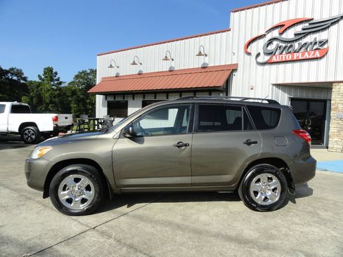 Used 2012 Toyota RAV4 4WD w/ Value Pkg image 3