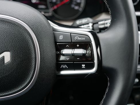 Certified 2023 Kia Sorento X-Line EX AWD/4WD image 30