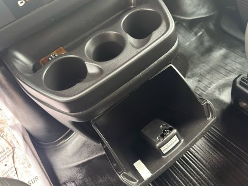 Used 2019 Chevrolet Express 3500 w/ Driver Convenience Package image 20