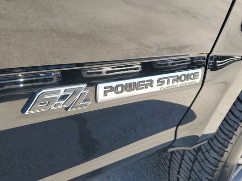 Used 2022 Ford F350 Lariat w/ Lariat Ultimate Package image 30