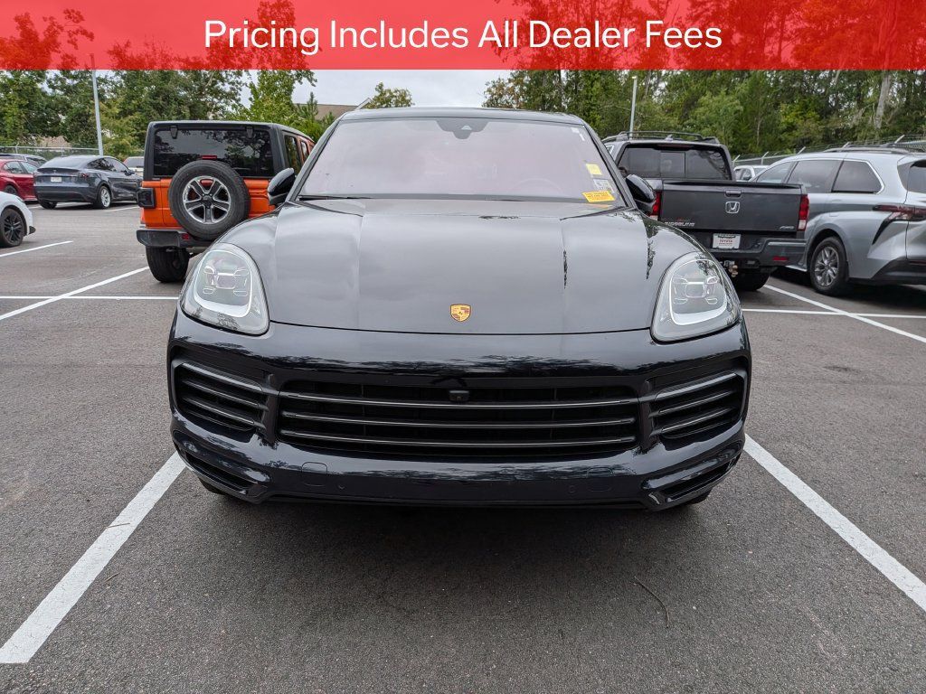 Used 2023 Porsche Cayenne Platinum Edition AWD/4WD image 2
