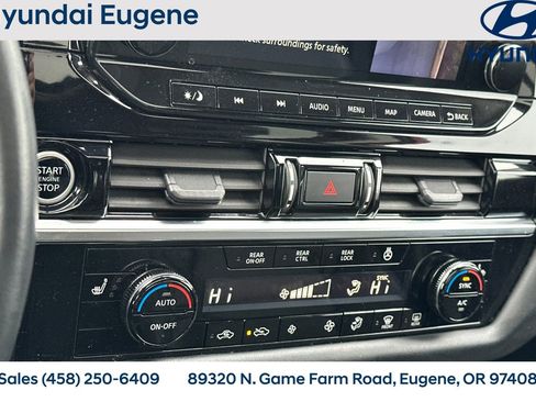 Used 2023 Nissan Pathfinder SL w/ SL Premium Package image 31